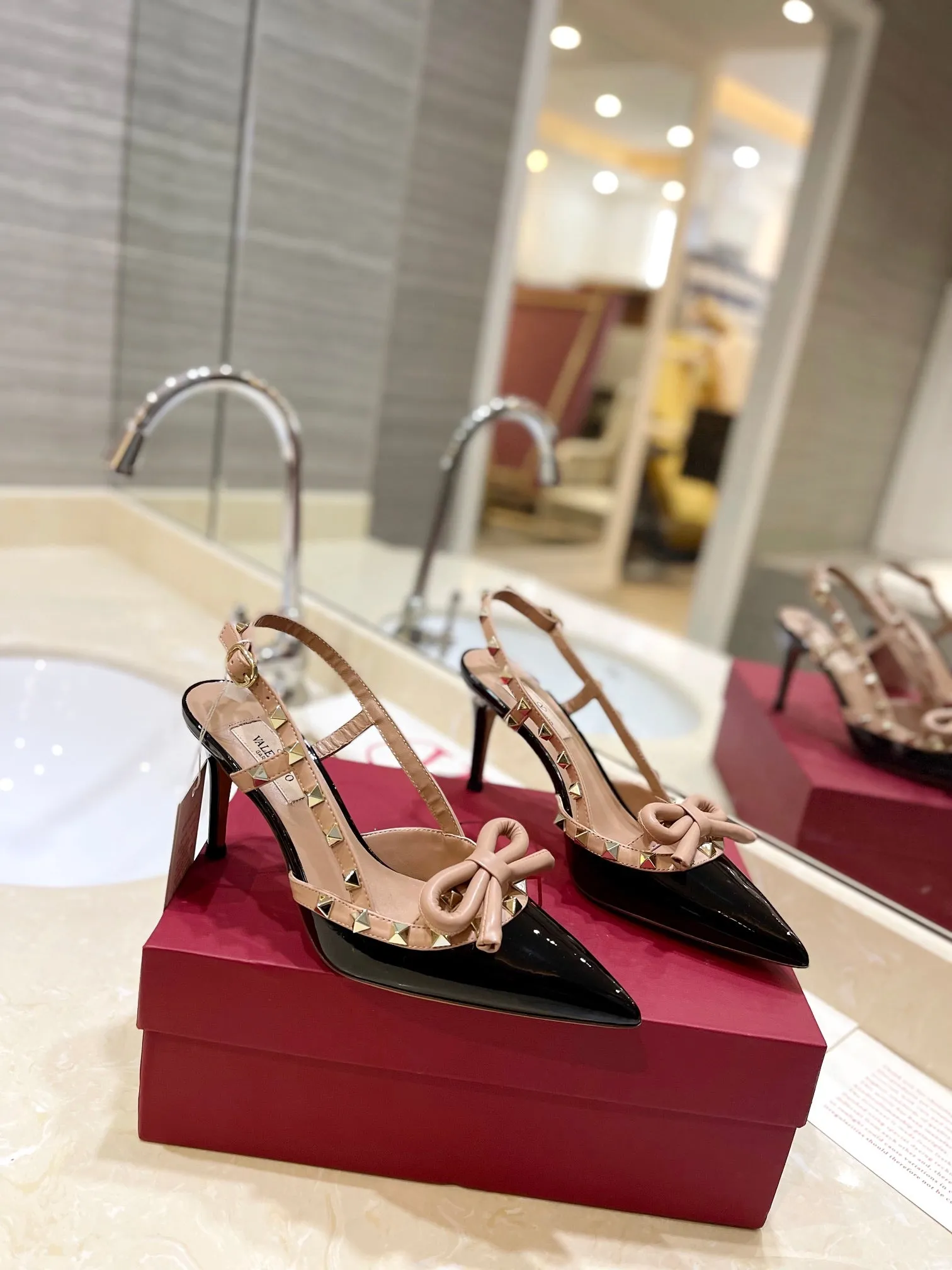 3 Colors Studded Bow High Heeled Sandals