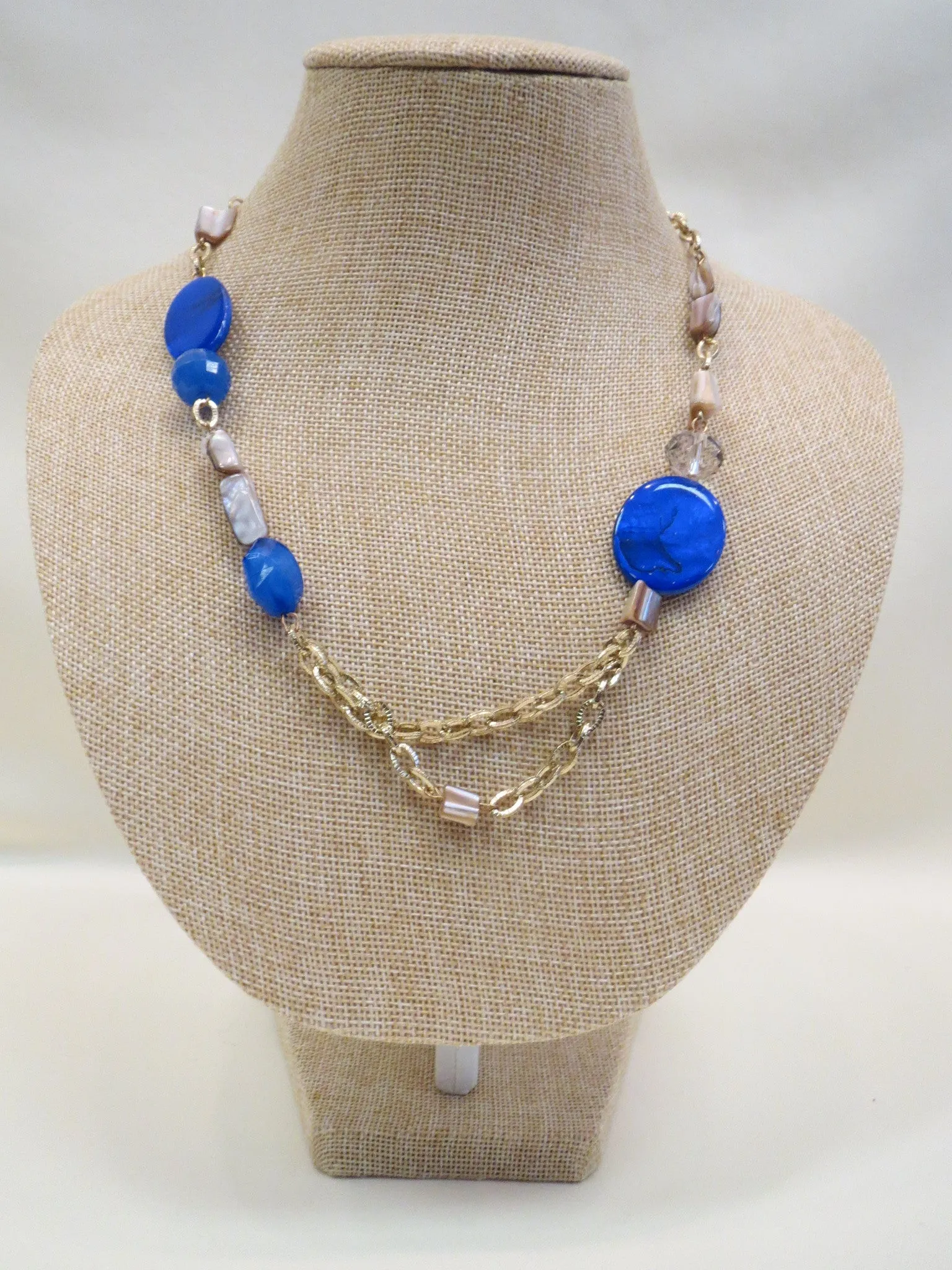 ADO | Blue Bead Gold Chain Necklace Short