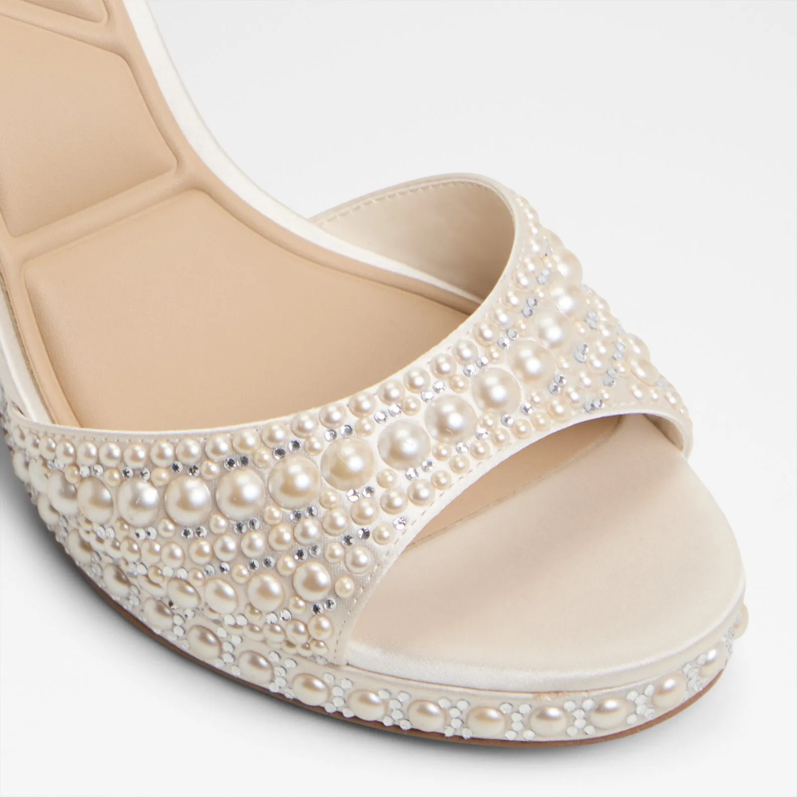 Alluring / Heeled Sandals