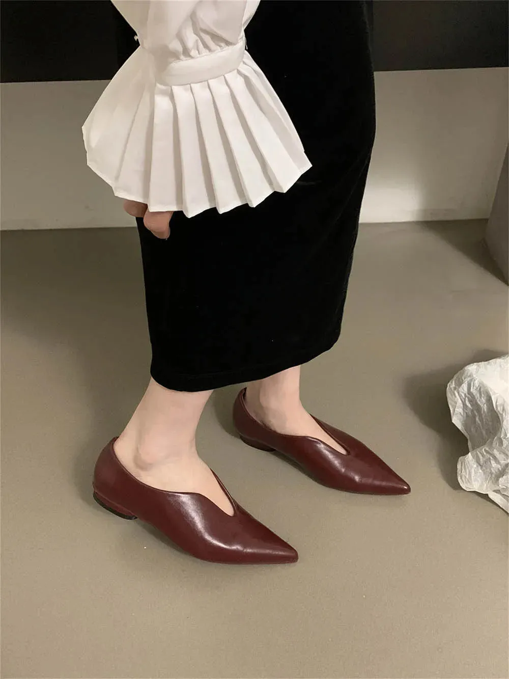 binfenxie  -  Fashion Women Flats Loafers Pointed Toe Shallow Slip On Flat Low Heels Black Red White Yellow Casual Mules Shoes Size 35-39
