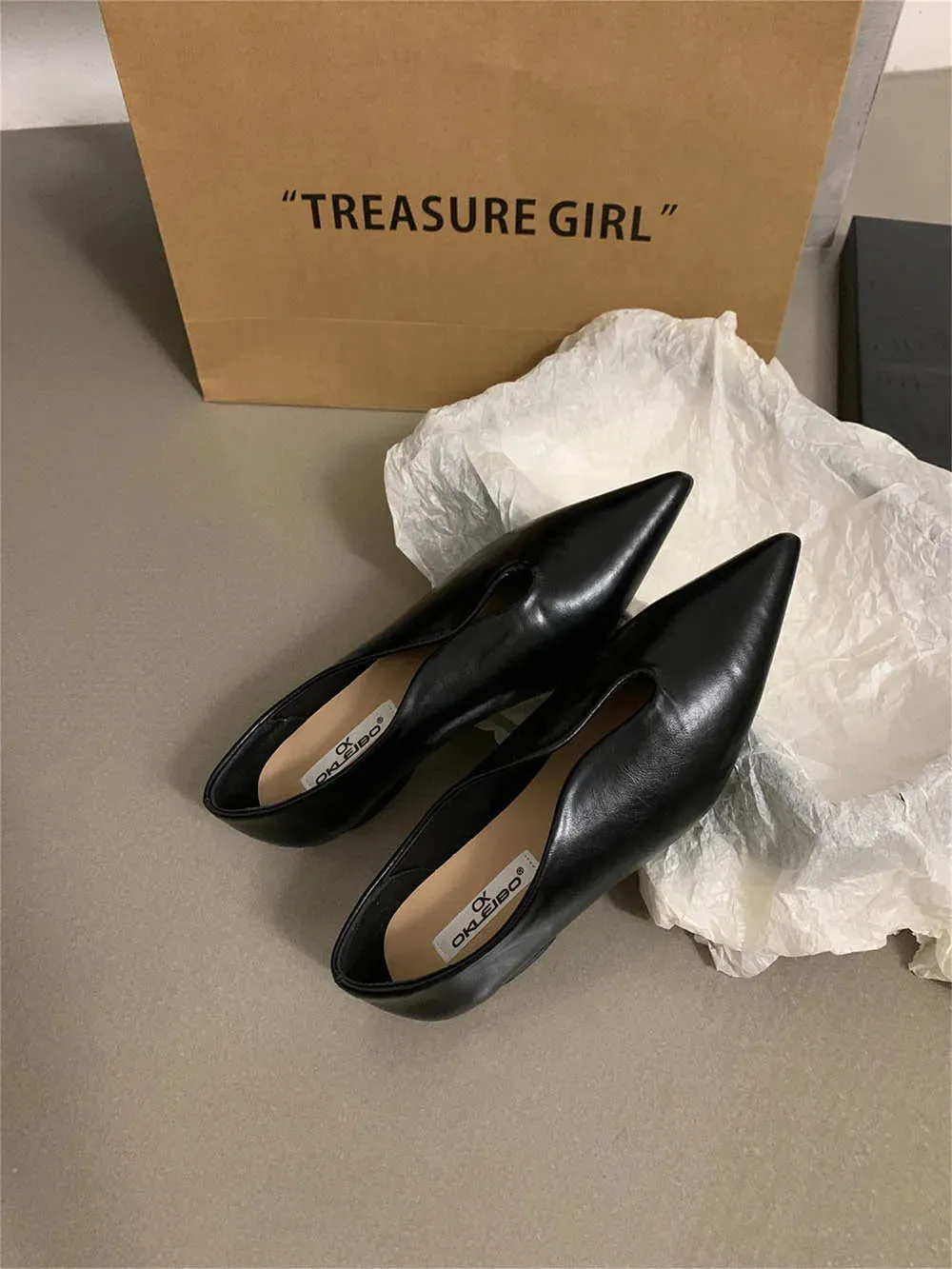 binfenxie  -  Fashion Women Flats Loafers Pointed Toe Shallow Slip On Flat Low Heels Black Red White Yellow Casual Mules Shoes Size 35-39