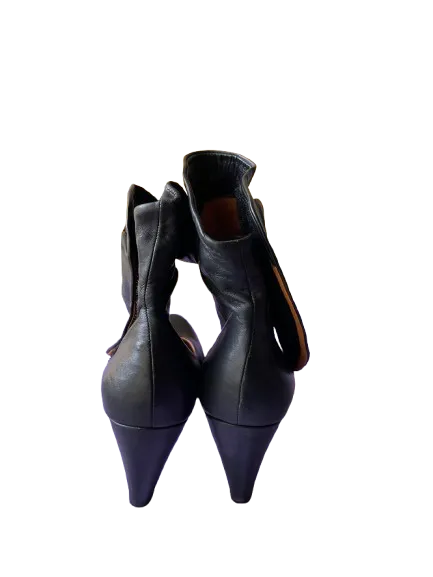 Coclico Black Leather Wrap Boots