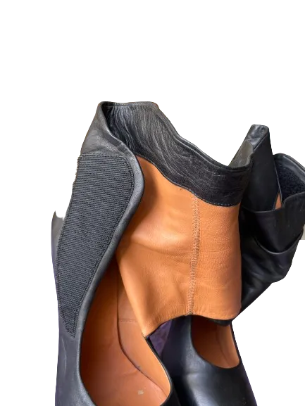 Coclico Black Leather Wrap Boots