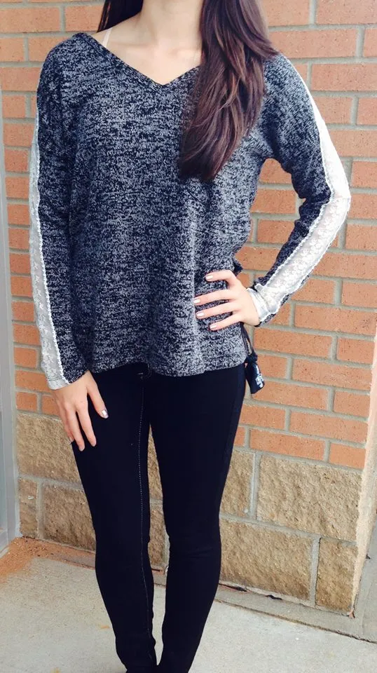 Double Zero | Lace Accent Top Black