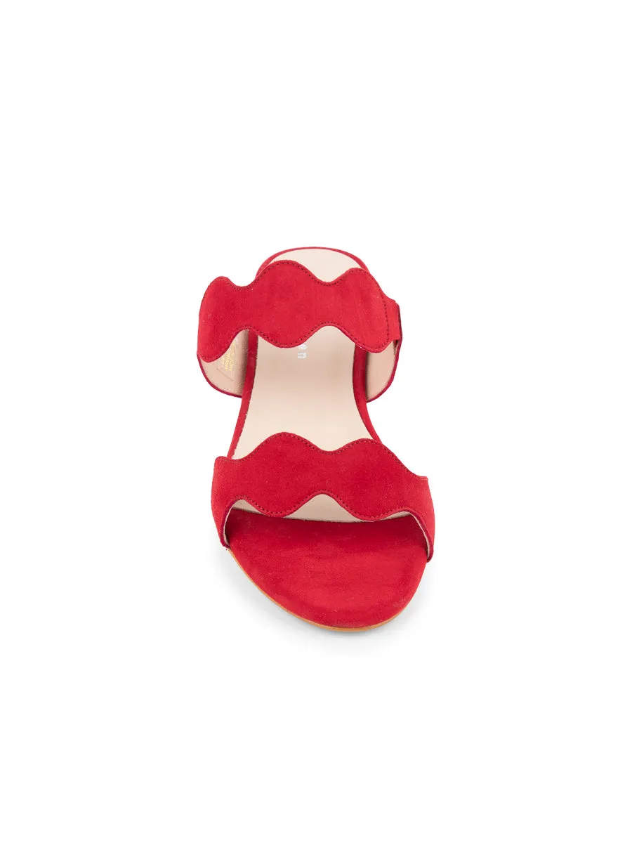 Emilia Scalloped Sandal