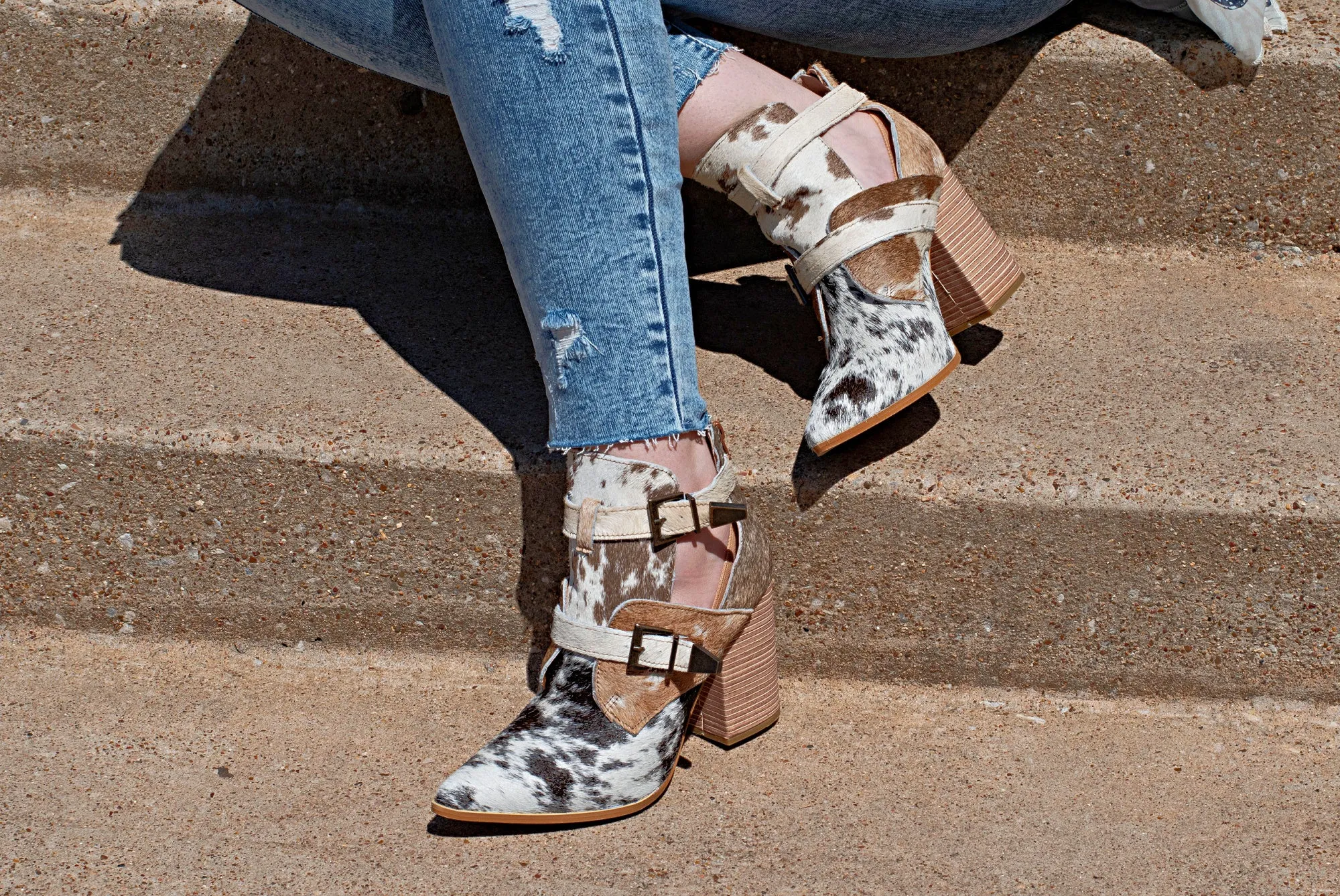 MATT Cowhair Boot - Wholesale