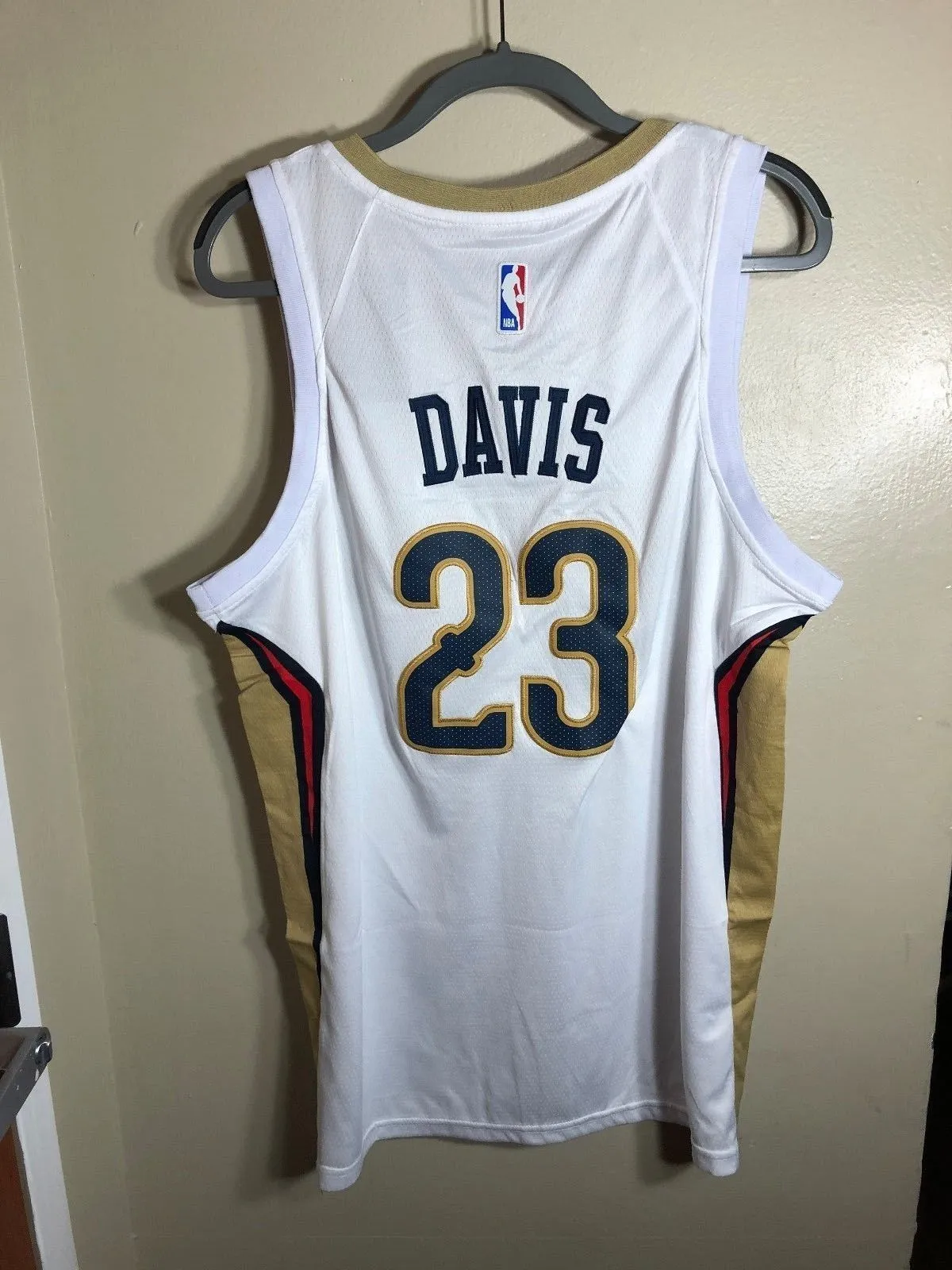 Men 23 Anthony Davis Jersey White New Orleans Pelicans Swingman Fanatics