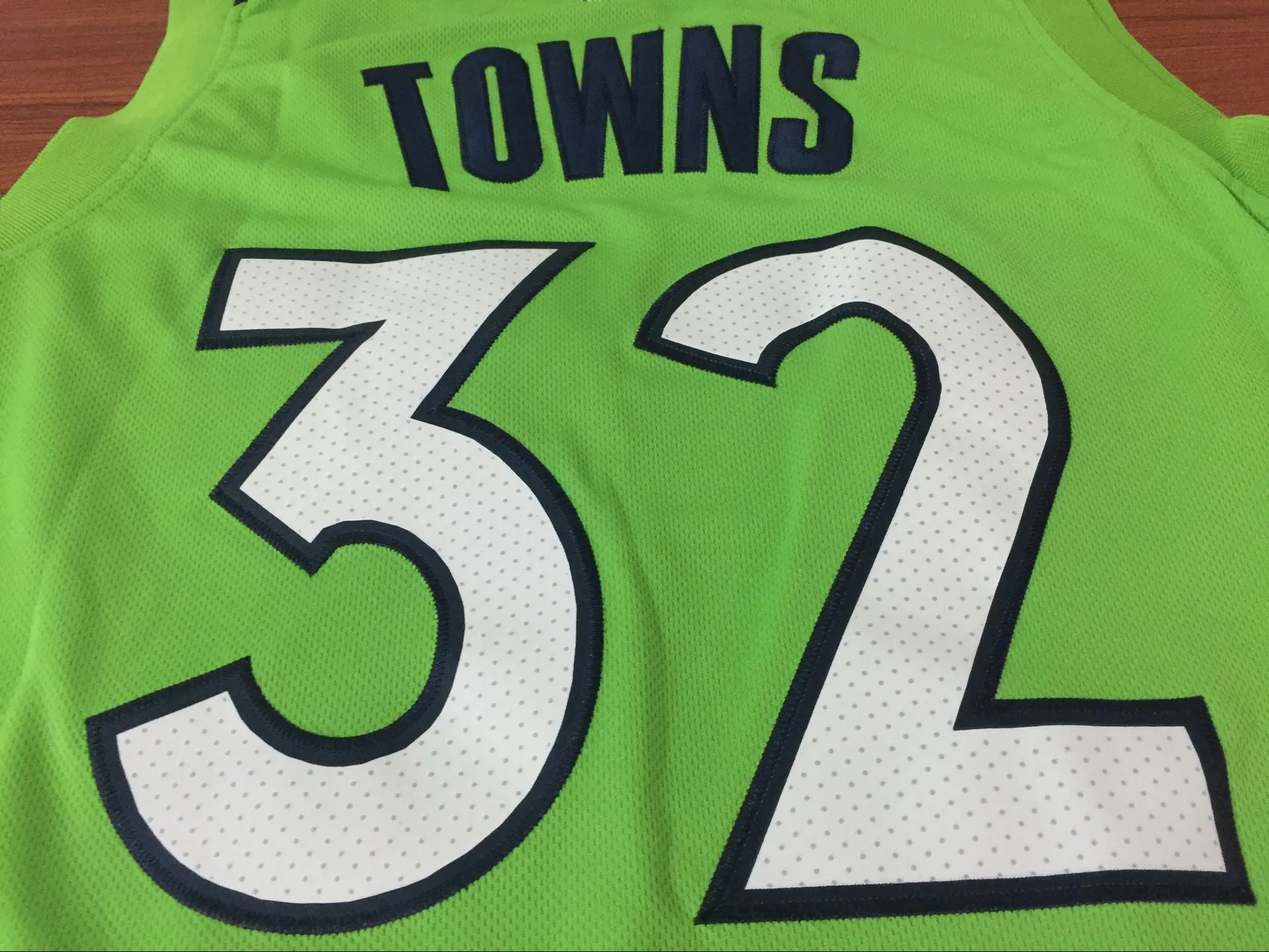Men 32 Karl Anthony Towns Jersey Green Minnesota Timberwolves Fanatics