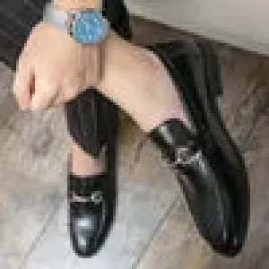 Mens Chain Buckle Decoration Slip On Loafers Classic Business Non Slip Oxford Shoes Lightweight Breathable Walking Shoes Comfortable Wear Resistant Workplace Work Shoes Attend A Meeting Dress Shoes