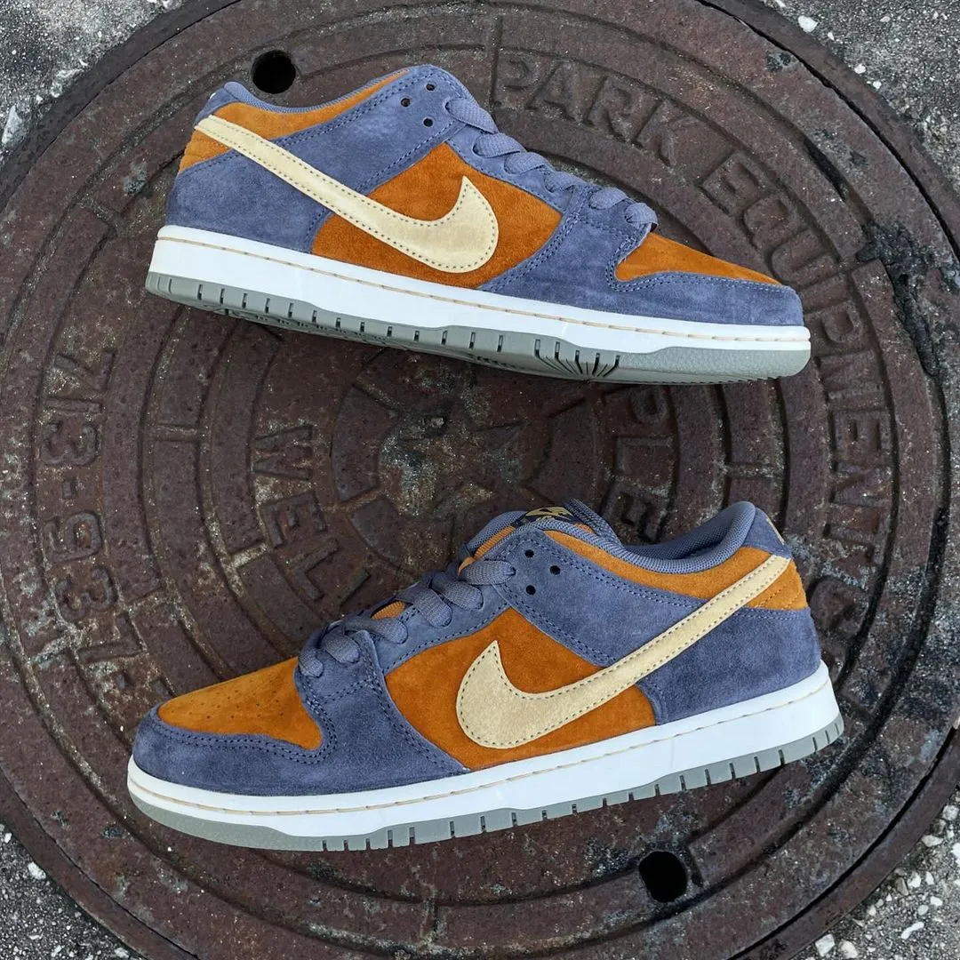 Nike SB Dunk Low Light Carbon Monarch