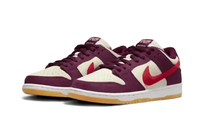 Nike SB Dunk Low Skate Like a Girl