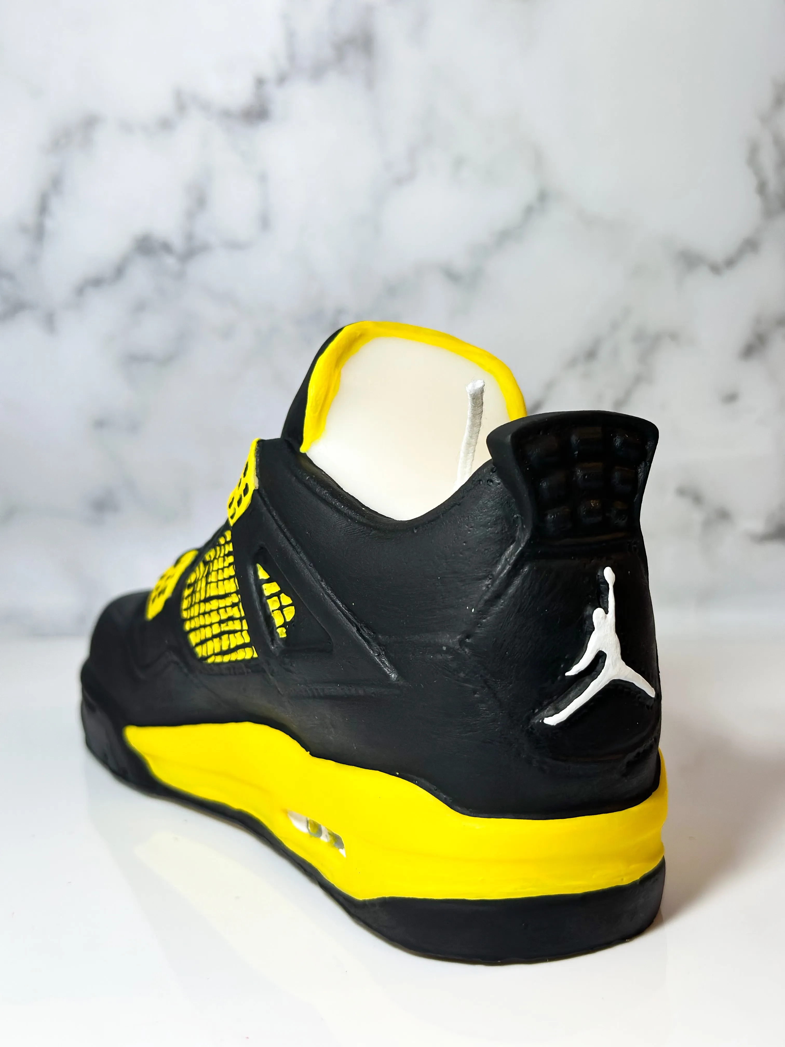 No. 4 Candle-Black/Yellow