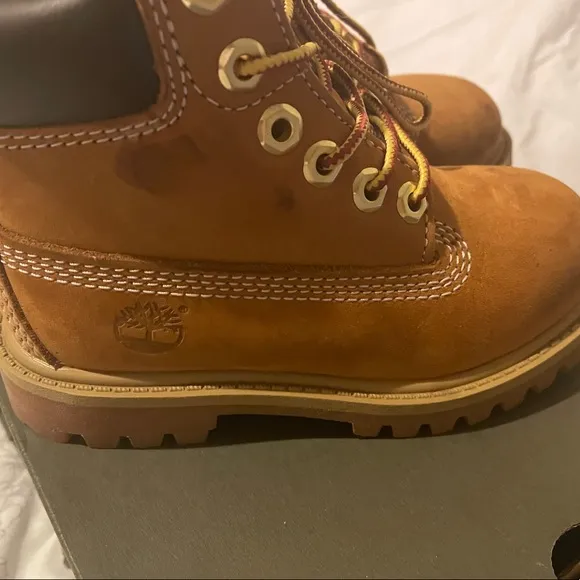 Timberland boots size 9c