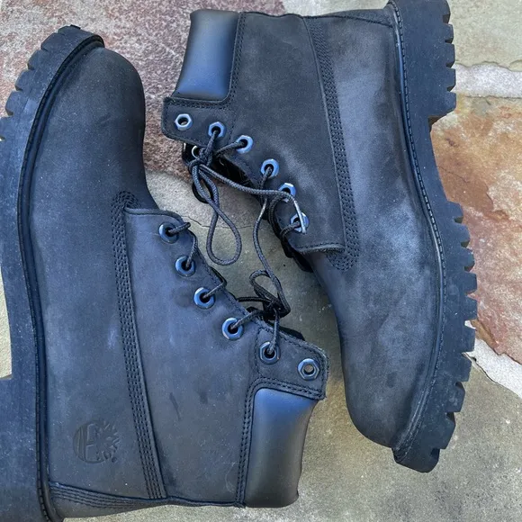 Timberland Boys junior Waterproof Boots Black Nubuck SZ 6.5