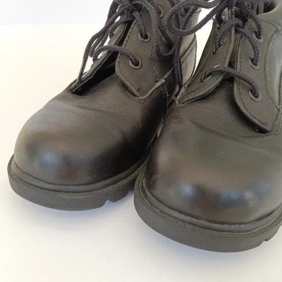Timberland Kids Black Smooth Leather Boots Youth Size 12