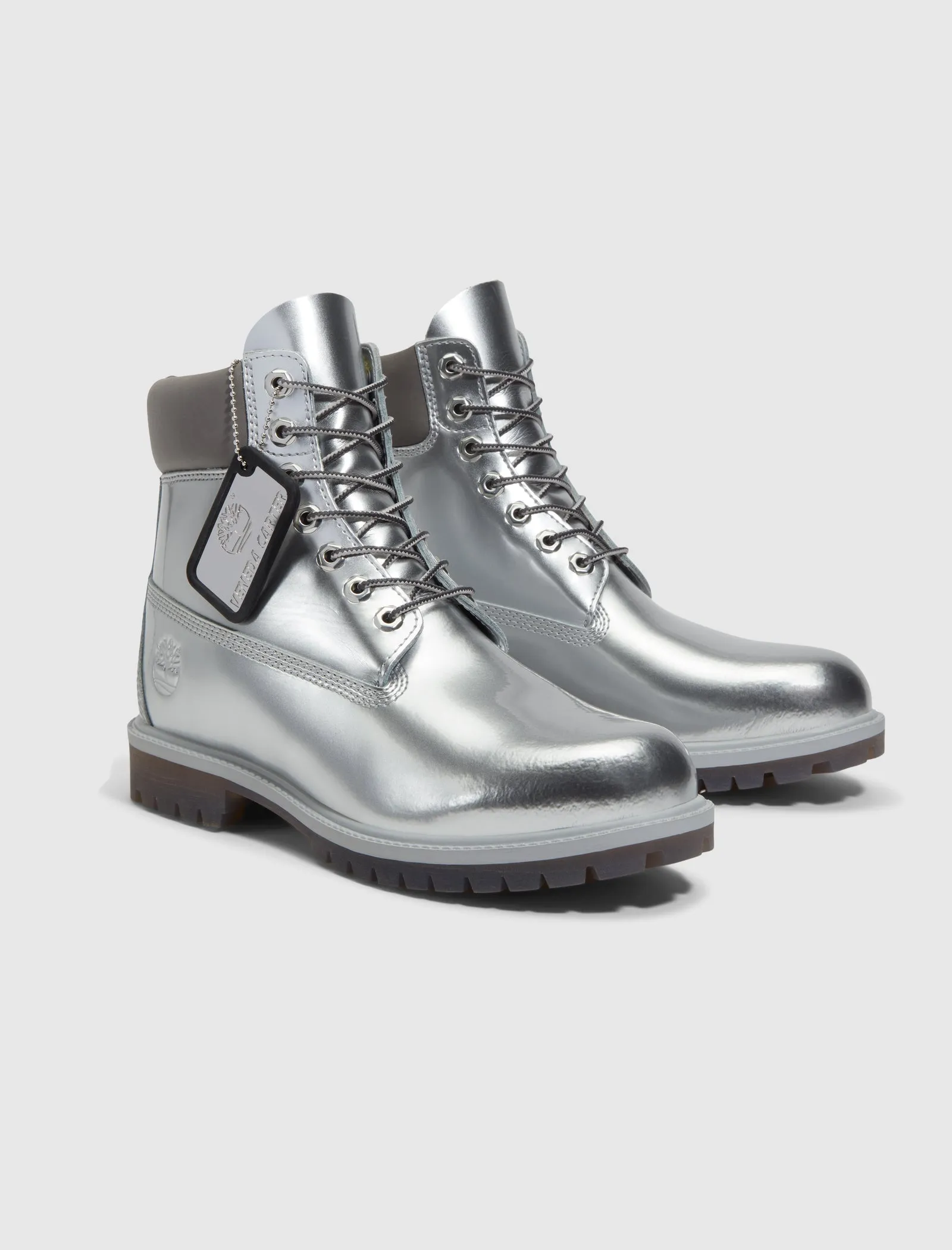 VENEDA CARTER 6-INCH BOOT "SILVER"