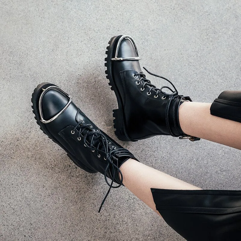 Women cowhide lace up round toe Metal decoration platform boots