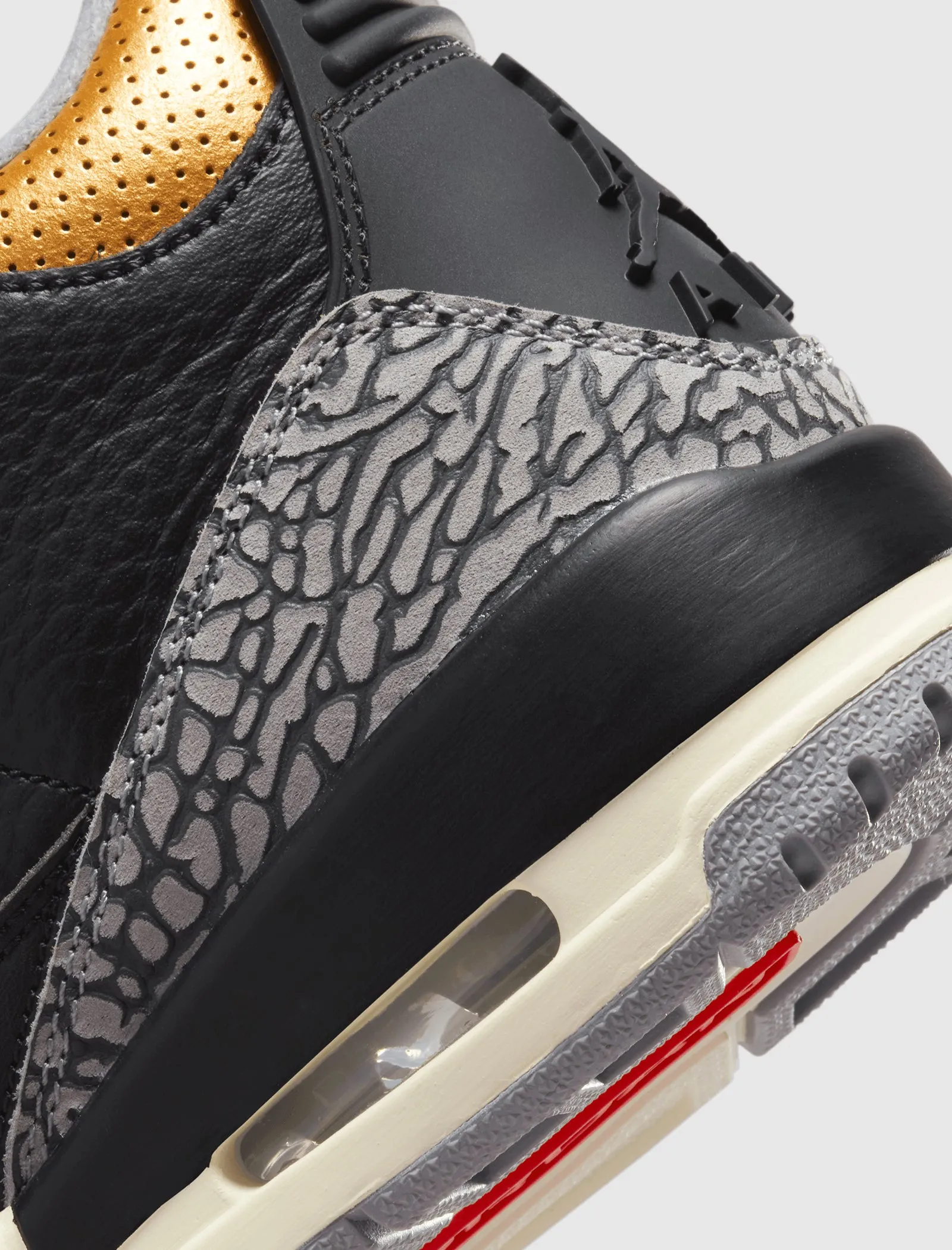 WOMEN'S AIR JORDAN 3 RETRO "BLACK CEMENT GOLD"