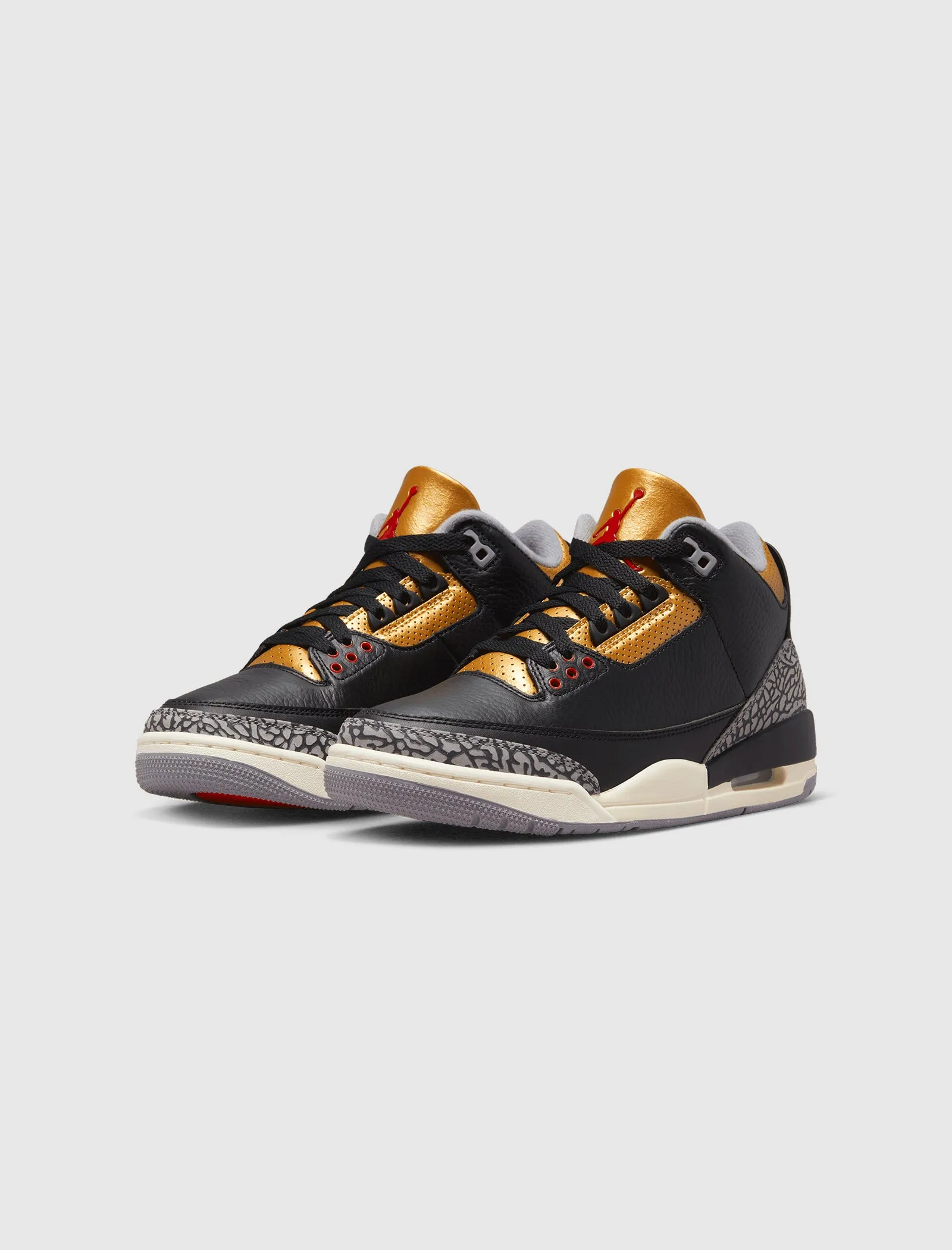 WOMEN'S AIR JORDAN 3 RETRO "BLACK CEMENT GOLD"