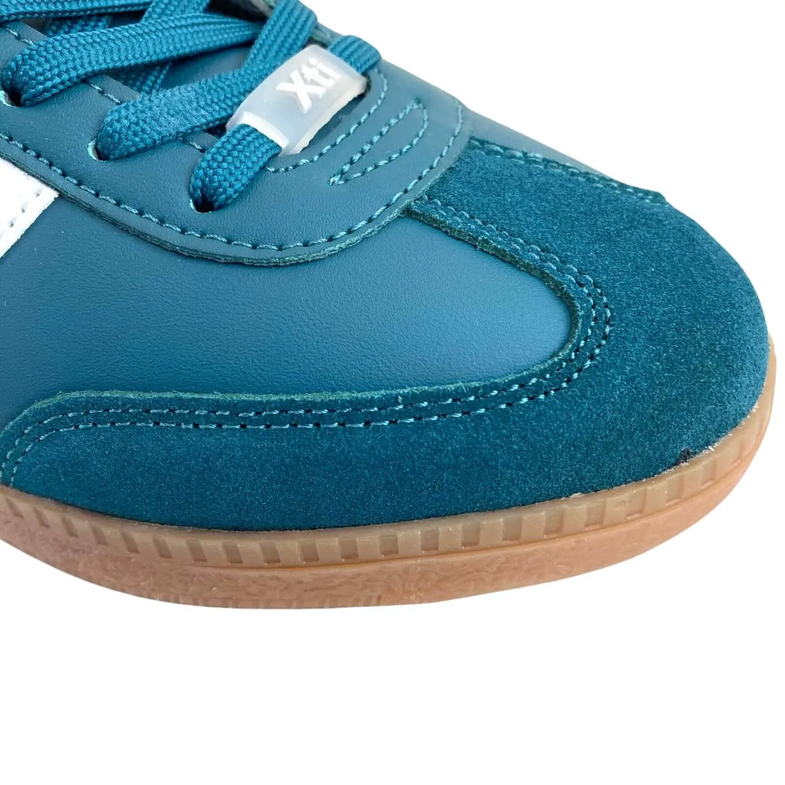 XTI Green Slim Line Gum Sole Sneakers