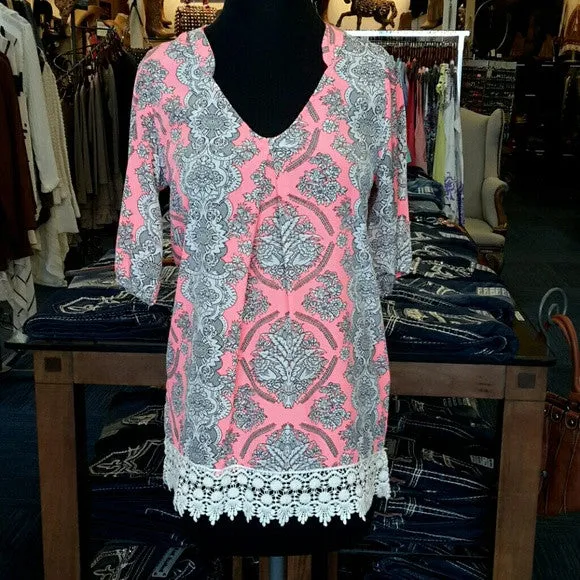 Yahada | Pink Vintage Blouse w/ Floral Trimming