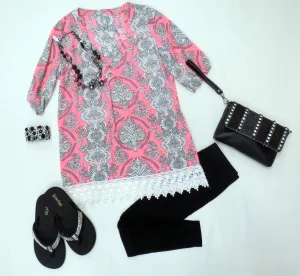 Yahada | Pink Vintage Blouse w/ Floral Trimming